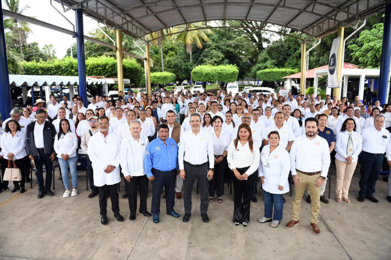 Realiza UNACH jornadas médicas en Tapachula