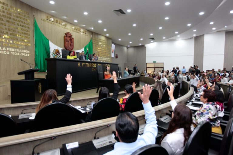 Ayuntamientos votan a favor de reformas en materia de seguridad pública