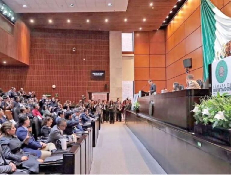 Aprietan el gasto para reducir deuda