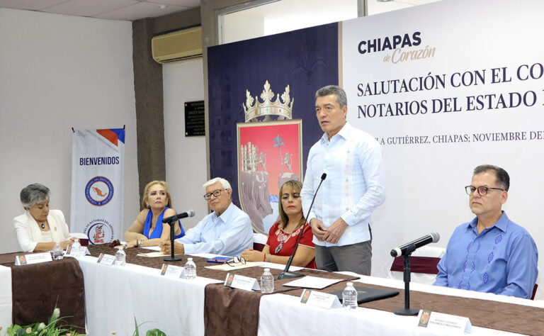 Se reúne Rutilio Escandón con integrantes del Consejo Estatal de Notarios del Estado de Chiapas