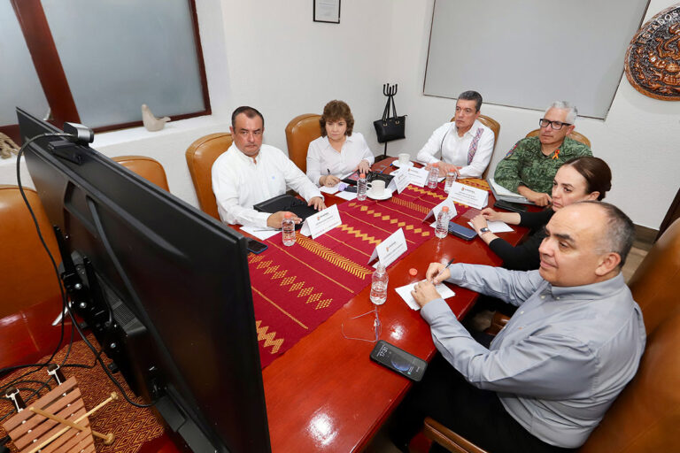 Se reúnen Rutilio Escandón y la titular de Segob, para hablar sobre la construcción de la paz