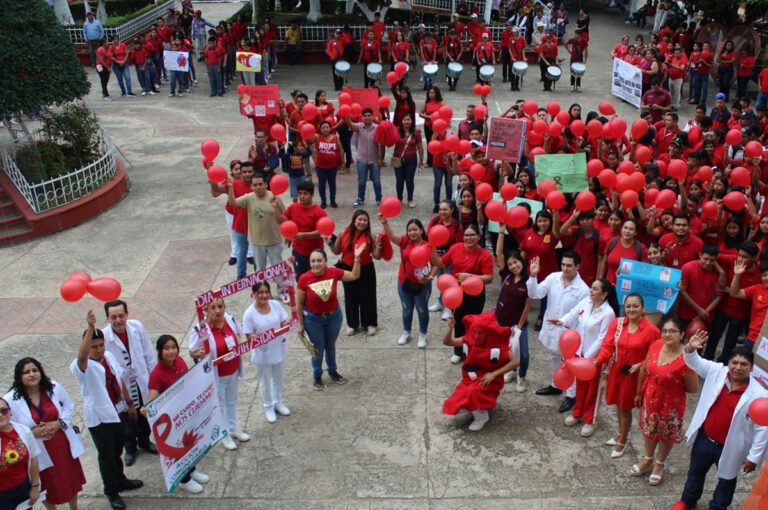 CECyT 16 de Salto de Agua  participa en Caravana de Salud por el Día Mundial de la Lucha contra el SIDA