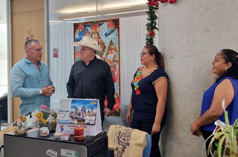 Secretario de Finanzas Públicas, Manuel Pariente Gavito, realiza recorrido por las instalaciones de la dependencia