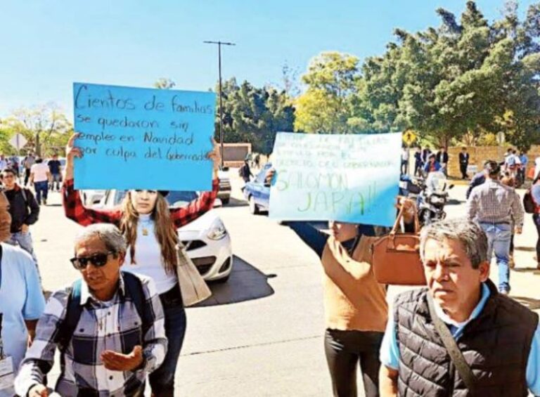 Despiden a mil 344 trabajadores del gobierno de Oaxaca