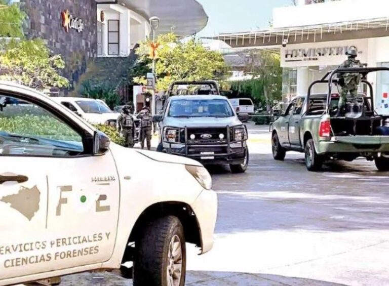 Intento de asesinato: Libra ataque director de Festejos en Colima