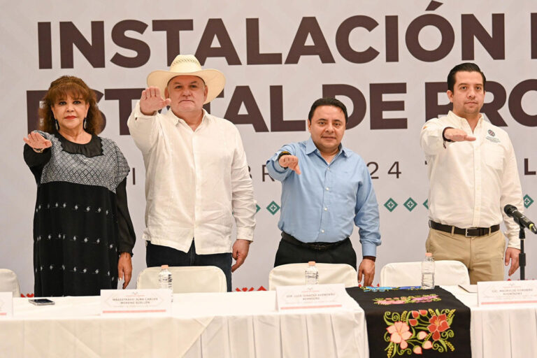 Presente Moreno Guillén en la Instalación y toma de protesta del Consejo Estatal de Protección Civil