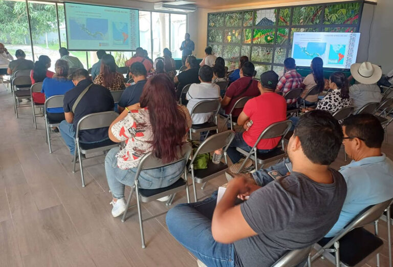 Realizan con éxito el taller de prevención y control del gusano barrenador del ganado
