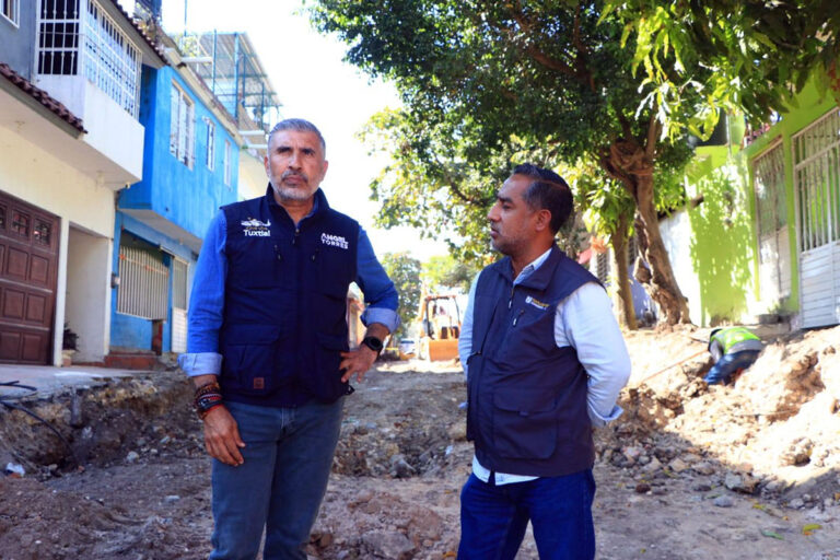 Constata Ángel Torres avance de pavimentación en Colonia Nueva Reforma