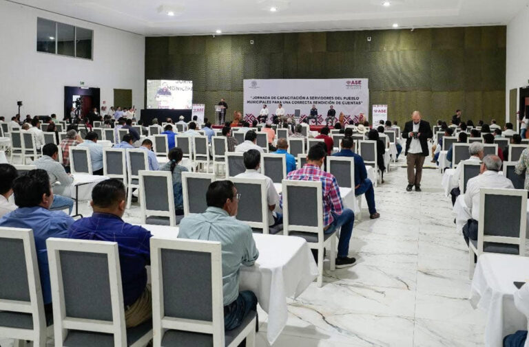 Da inicio jornada de capacitación a servidores del pueblo municipales