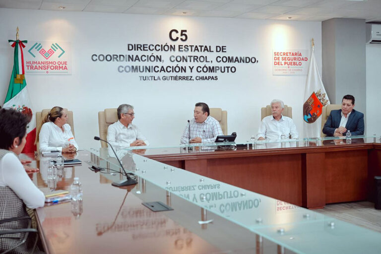 Cecytech realiza visita al C5 Escudo Urbano para conocer sus operaciones