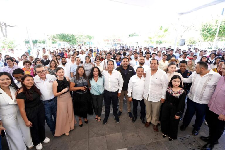 Los jóvenes son parte fundamental en la transformación de Chiapas: Eduardo Ramírez