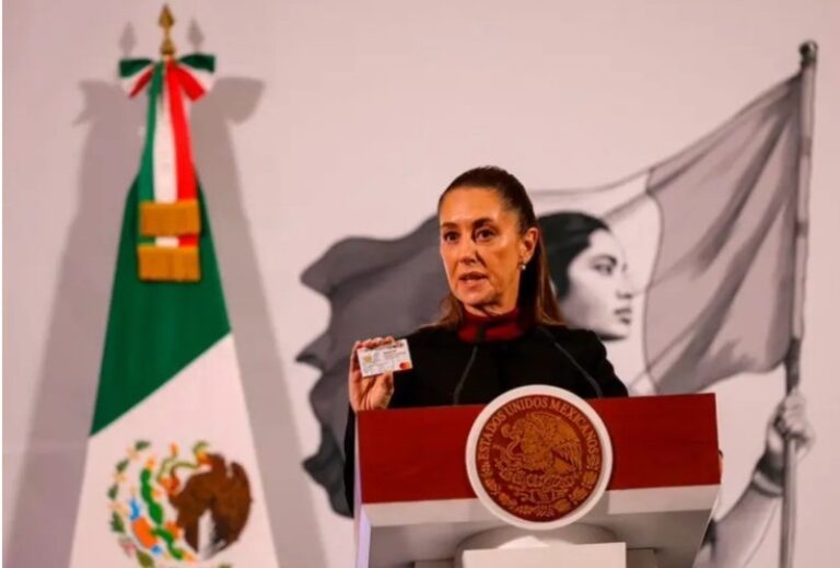 Así lucen las nuevas tarjetas donde se pagará la pensión del Bienestar
