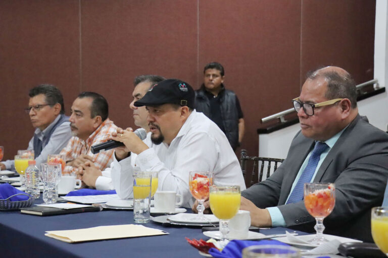 Federación de asociaciones y colegios médicos de Chiapas se suma al proyecto de la Nueva Era en Salud