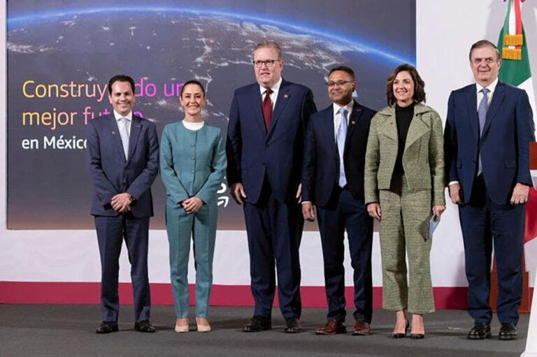 Presidenta anuncia inversión de 5 mmdd de Amazon Web Services en México para crear región digital en Querétaro