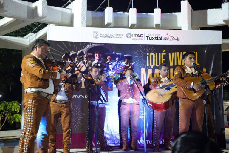 ‘Qué viva el mariachi’, gran éxito en el parque Niño de Atocha