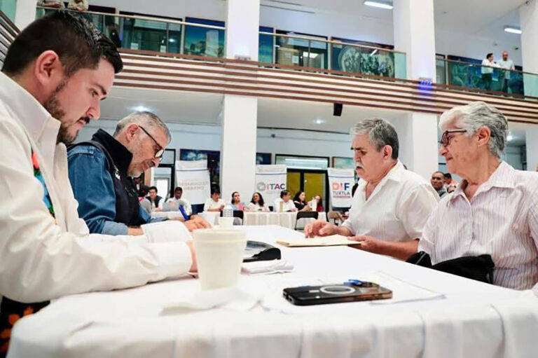 Atendió Ángel Torres segunda edición del ‘Lunes del Pueblo’