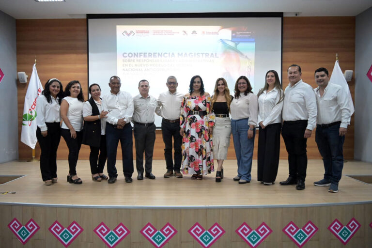 En el Cecytech, realizan conferencia magistral sobre transparencia y buen gobierno