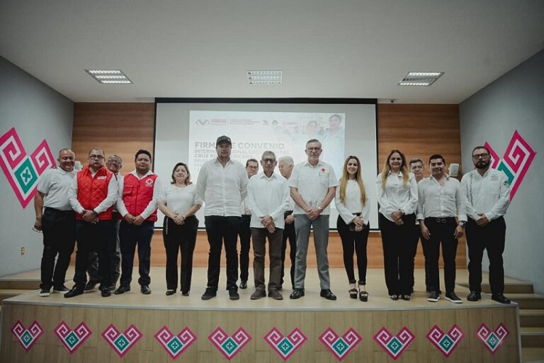 Cecytech y Cruz Roja Mexicana firman convenio en beneficio de estudiantes