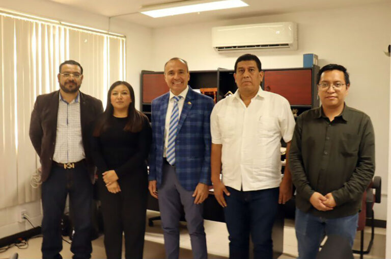 Fiscal de Derechos Humanos se reúne con integrantes de la Secretaría de Gobernación