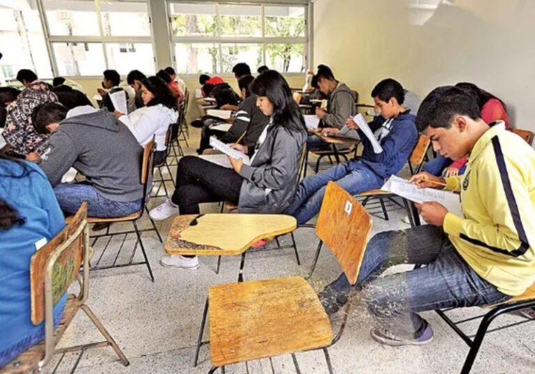 Lugares en prepas se definirán en tómbola