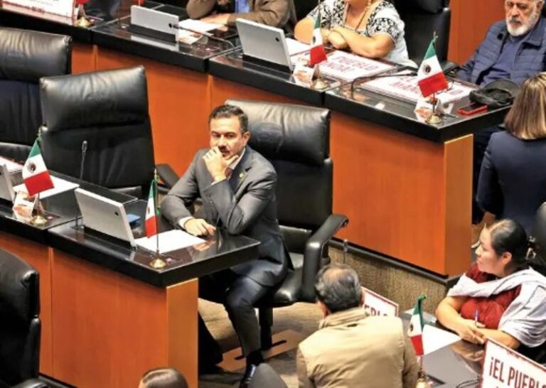 Yunes niega uso ilegal de recursos; descarta participar en proceso electoral
