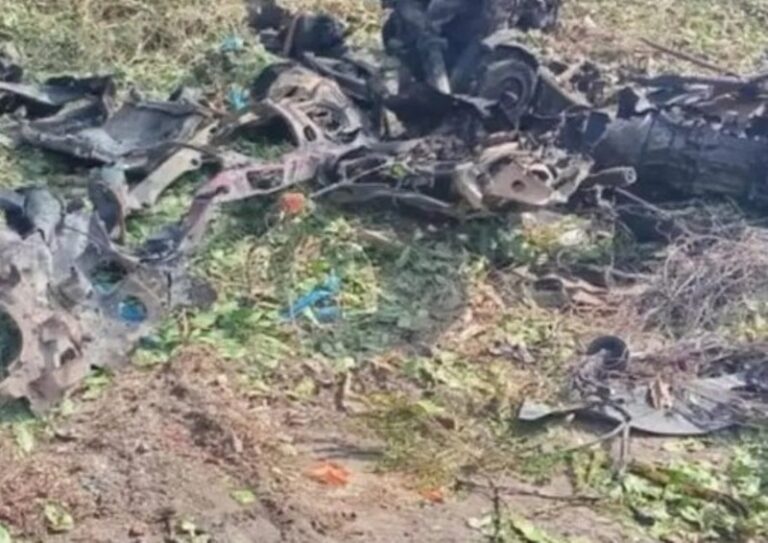 Explota coche bomba en límites de Michoacán y Colima