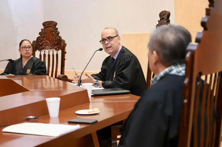 Celebra Pleno de Distrito del Poder Judicial Sesión Ordinaria