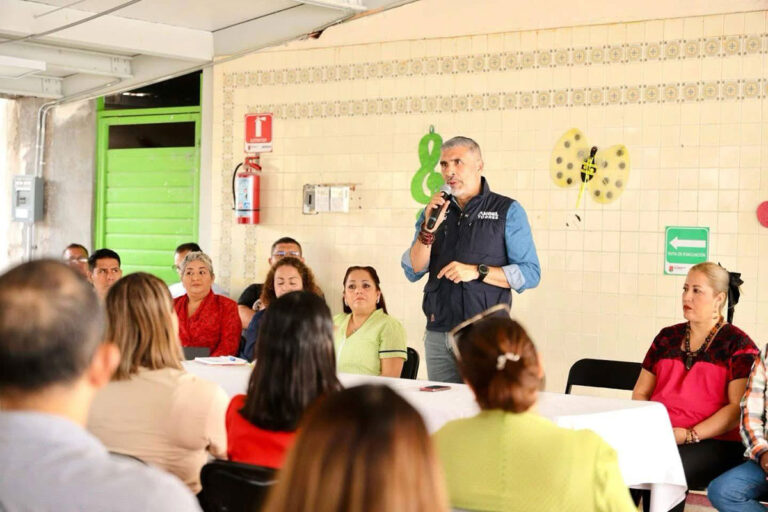 Fortalece Ángel Torres programas ‘Contigo por tu seguridad’ y ‘Corredor Escolar Seguro’