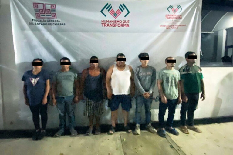 En Mapastepec y Acapetahua, detienen a 9 personas en diligencia de cateo por el delito contra la salud y asociación delictuosa