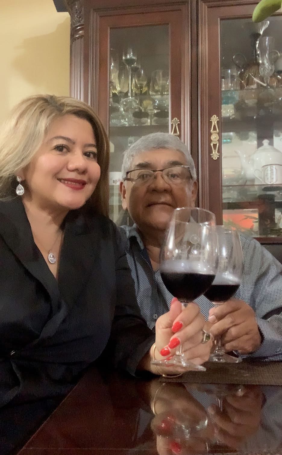 Heydi Alfaro con su querido esposo