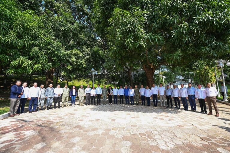 Atestigua presidente del Congreso firma del Acuerdo de Paz entre Chiapas y Tabasco