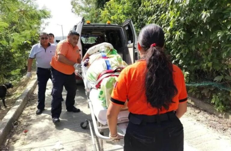 Hacen estallar perfumes de ‘regalo’ en Veracruz; investigan a sospechosos