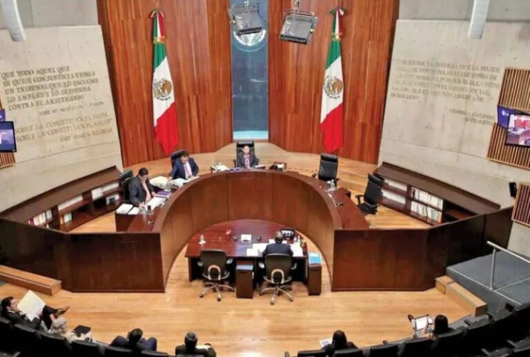 Tribunal echa atrás topes de campaña