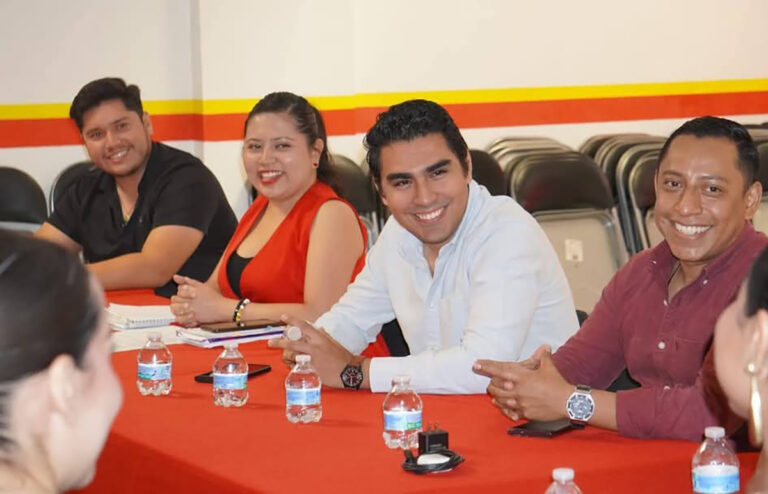 Vamos a fortalecer la participación juvenil en la política tuxtleca: PT