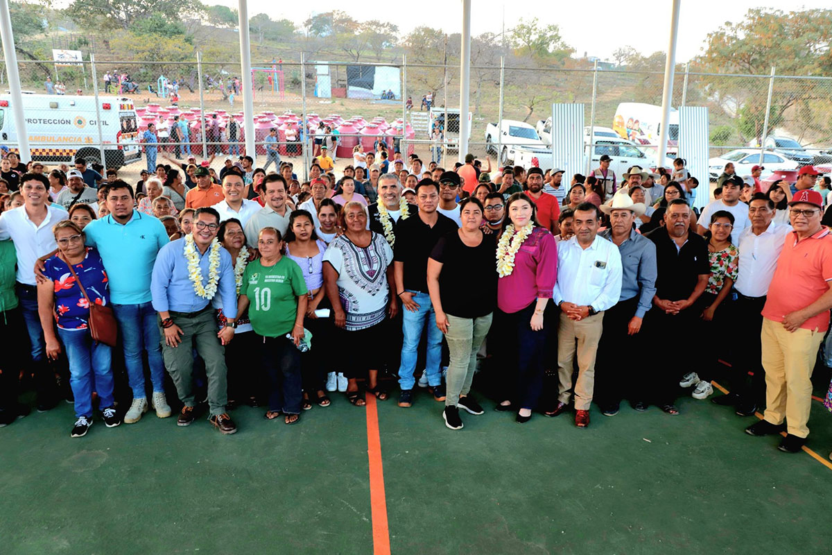 tuxtlapiedrasanta030325a