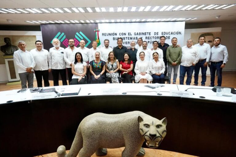 Cecytech y TBC fortalecen la alfabetización en Chiapas