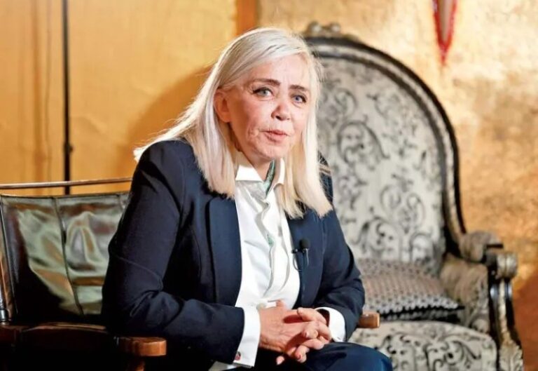 Tenemos la obligación de salir a votar: Ingrid Tapia 
