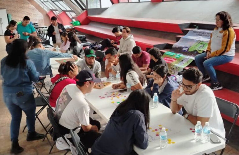 Rescatan Juegos Tradicionales en la Feria de la Primavera y de la Paz 2025
