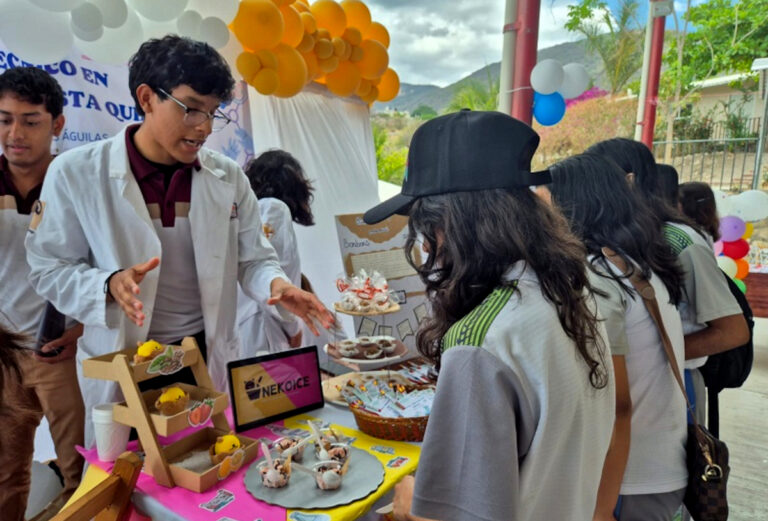 CECyT 40 Las Águilas abre sus puertas a la comunidad estudiantil