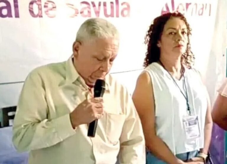 Plagio exprés a mando de OPLE en Sayula, Veracruz