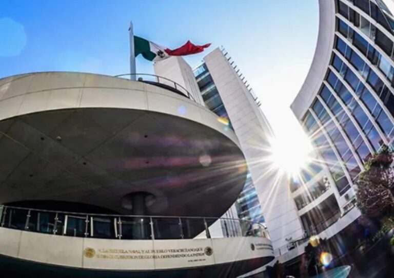 Los morenistas acaparan avales en el Congreso; ni siquiera apoyan a aliados