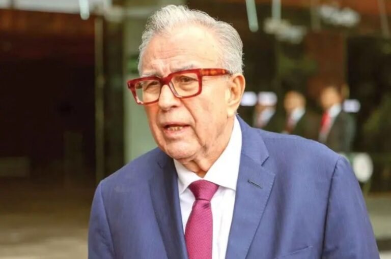 ‘Consolidaremos un sistema de salud digno’: Rubén Rocha Moya