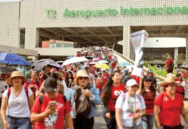 Prevéngase: lunes de caos. CNTE bloquea INE, Hacienda, SEP, bancos…