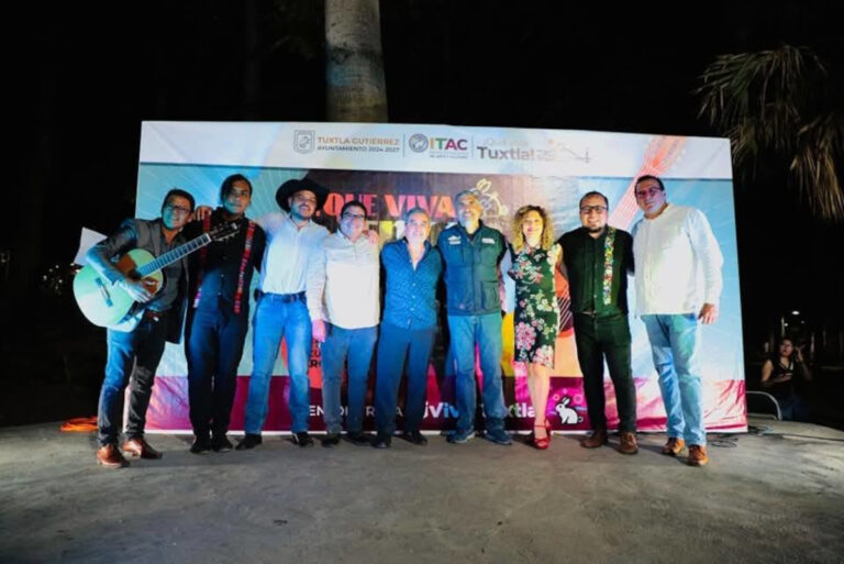 Éxito total el concierto ‘¡Qué viva la trova!’ en el Parque Joyyo Mayu