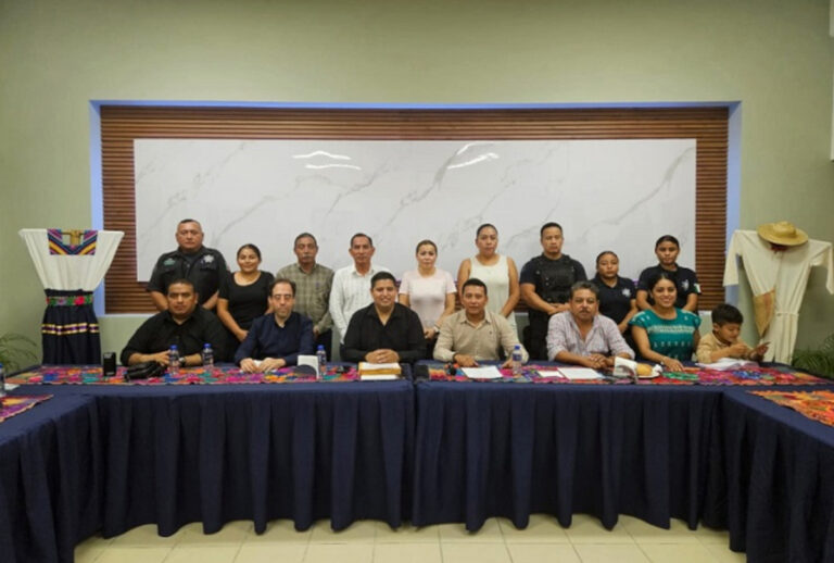 Titular del CECCC entrega resultados de evaluación de control de confianza  a municipios de las regiones Altos y Norte de Chiapas