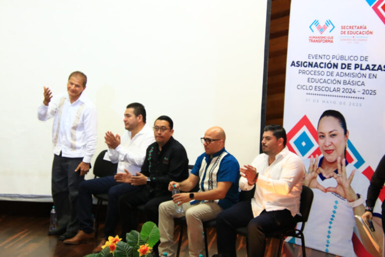 Entrega Educación 158 plazas con funciones docentes, directivas y de supervisión en Educación Básica Estatal