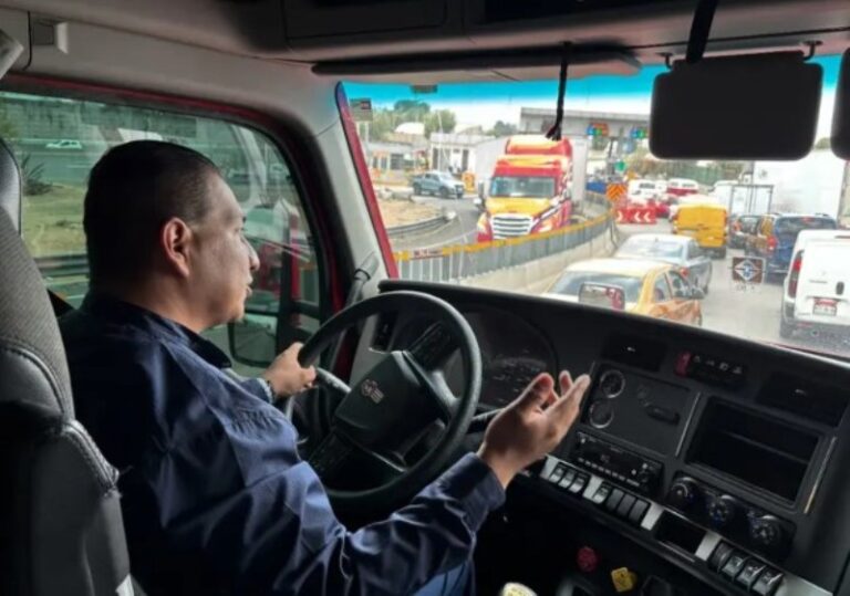 Caminos de sangre: la creciente inseguridad doblega al transporte de carga