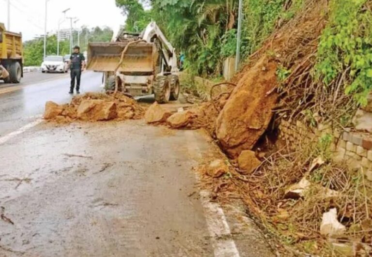 Activan 582 refugios temporales tras formación de Dalila; deja daños en Guerrero