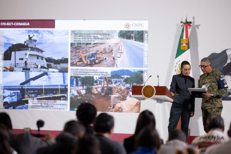 Claudia Sheinbaum llama a habitantes de las costas de Guerrero y Oaxaca a seguir con cautela