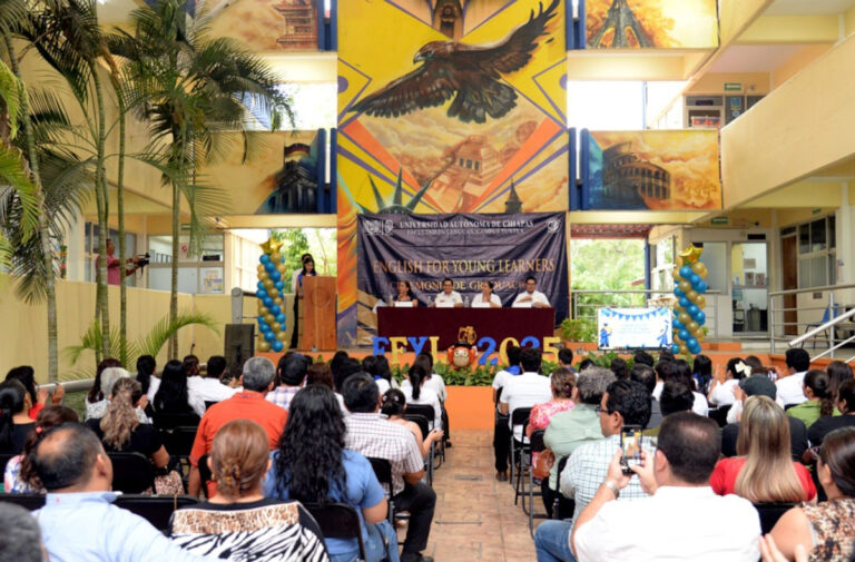 Concluyen niños cursos de inglés en la UNACH